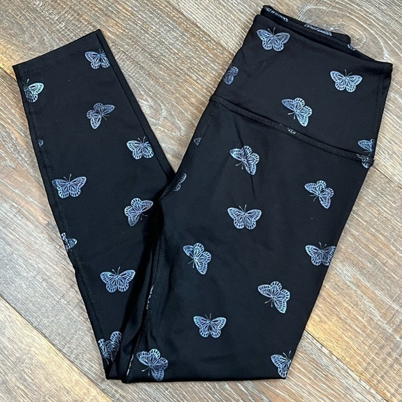 Beyond Yoga Pants - Beyond Yoga - ‘Blue Butterflies’  High Waist leggings. SZ: Small. EUC